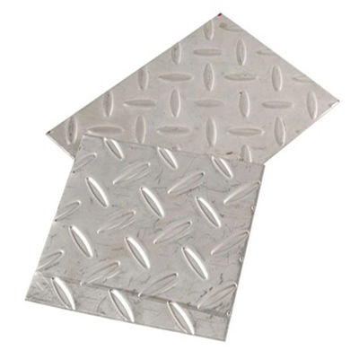 EN Standard Stainless Steel Diamond/Tread Chequered Plate 301 304 316 Anti Skid Embossed Checkered Sheet