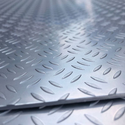 Bright 4mm Thick Aluminum Sheet for Hotel Decorative Embossed Diamond Plate 2024